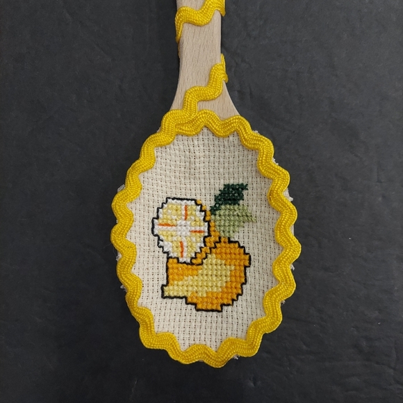 Handmade Wooden Spoon  kitchen Decor Cross Stitching Limon 13.5" - Picture 2 of 2